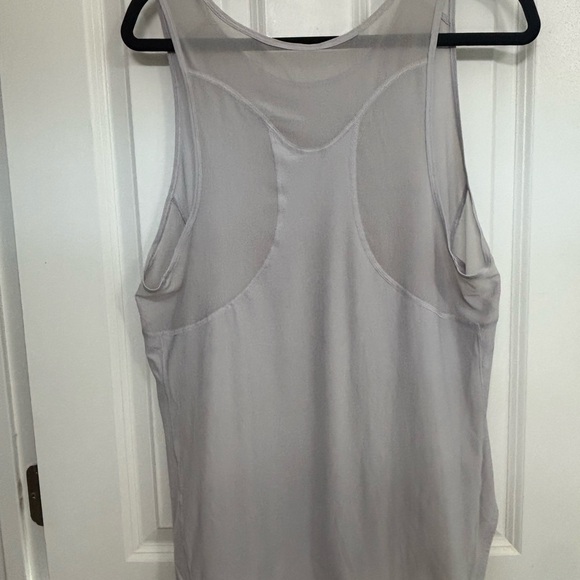 Lululemon Sculpt Tank Size 12 light grey - Picture 2 of 3